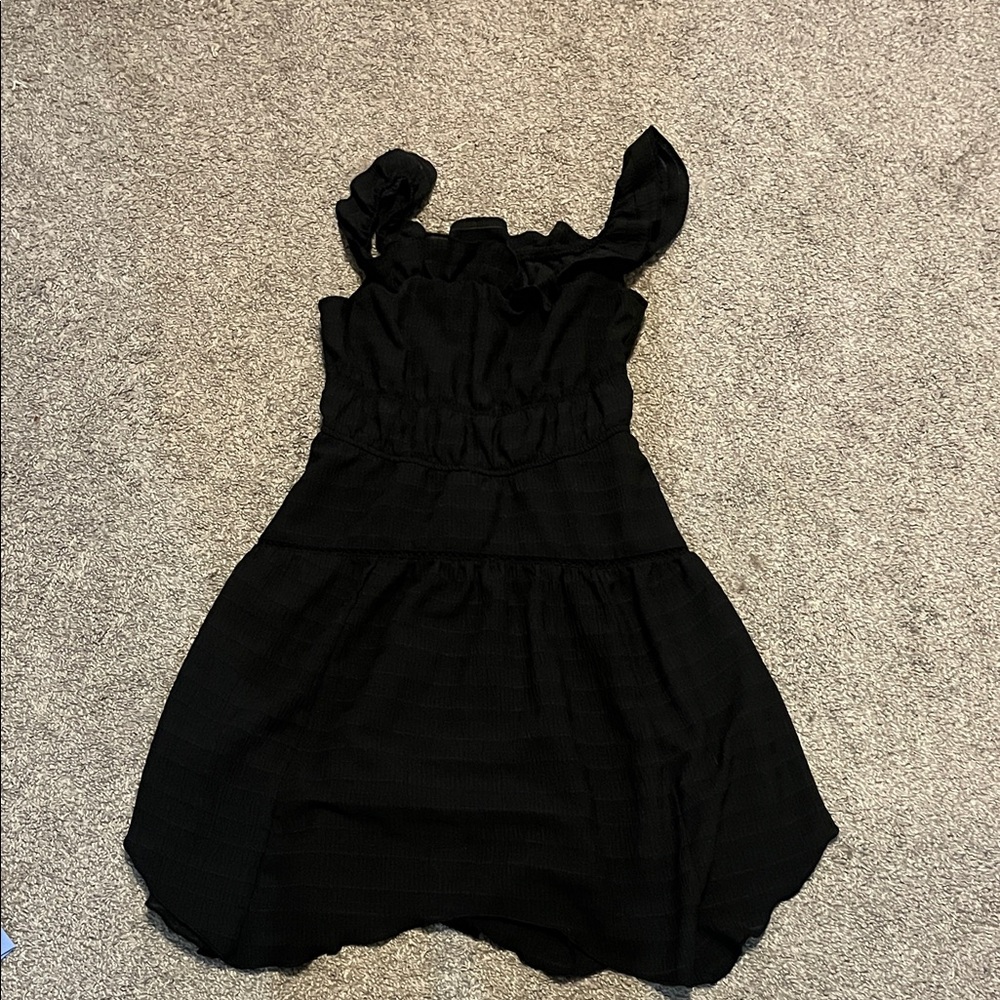 Women’s juniors black target dress